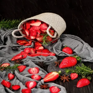 توت فرنگی خشک